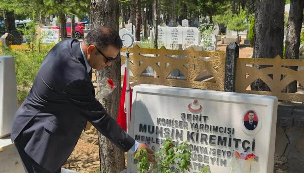 15 Temmuz Demokrasi  ve Milli Birlik G&uuml;n&uuml; kapsamında  şehitlik ziyaret edildi.