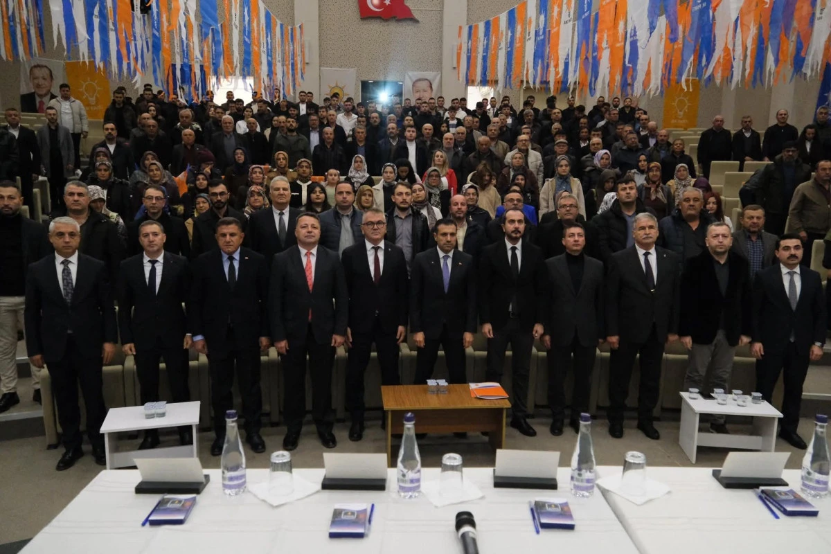 AK PARTİ 7. BÖLGE MAHALLE BAŞKANLARI TOPLANTISI SEYDİŞEHİR’DE YAPILDI