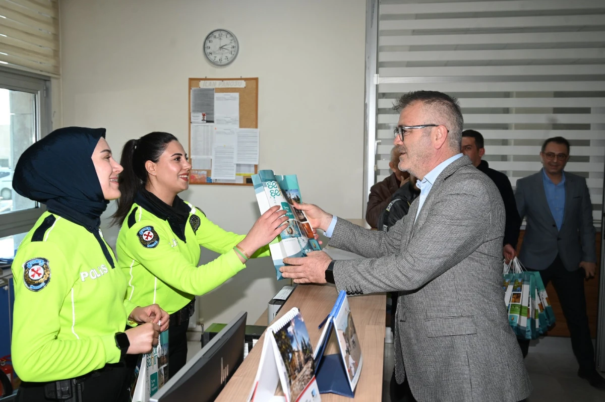 BAŞKAN USTAOĞLU, EMNİYET PERSONELİNİ UNUTMADI