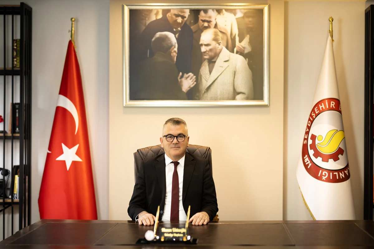 BAŞKAN USTAOĞLUNDAN 3 ARALIK DÜNYA ENGELLİLER GÜNÜ KUTLAMA MESAJI 