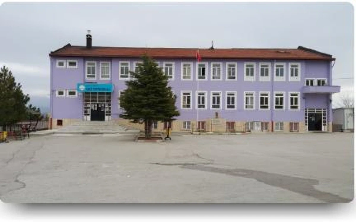 Bursluluk Sınavında 3 Kişi Türkiye Birincisi Oldu