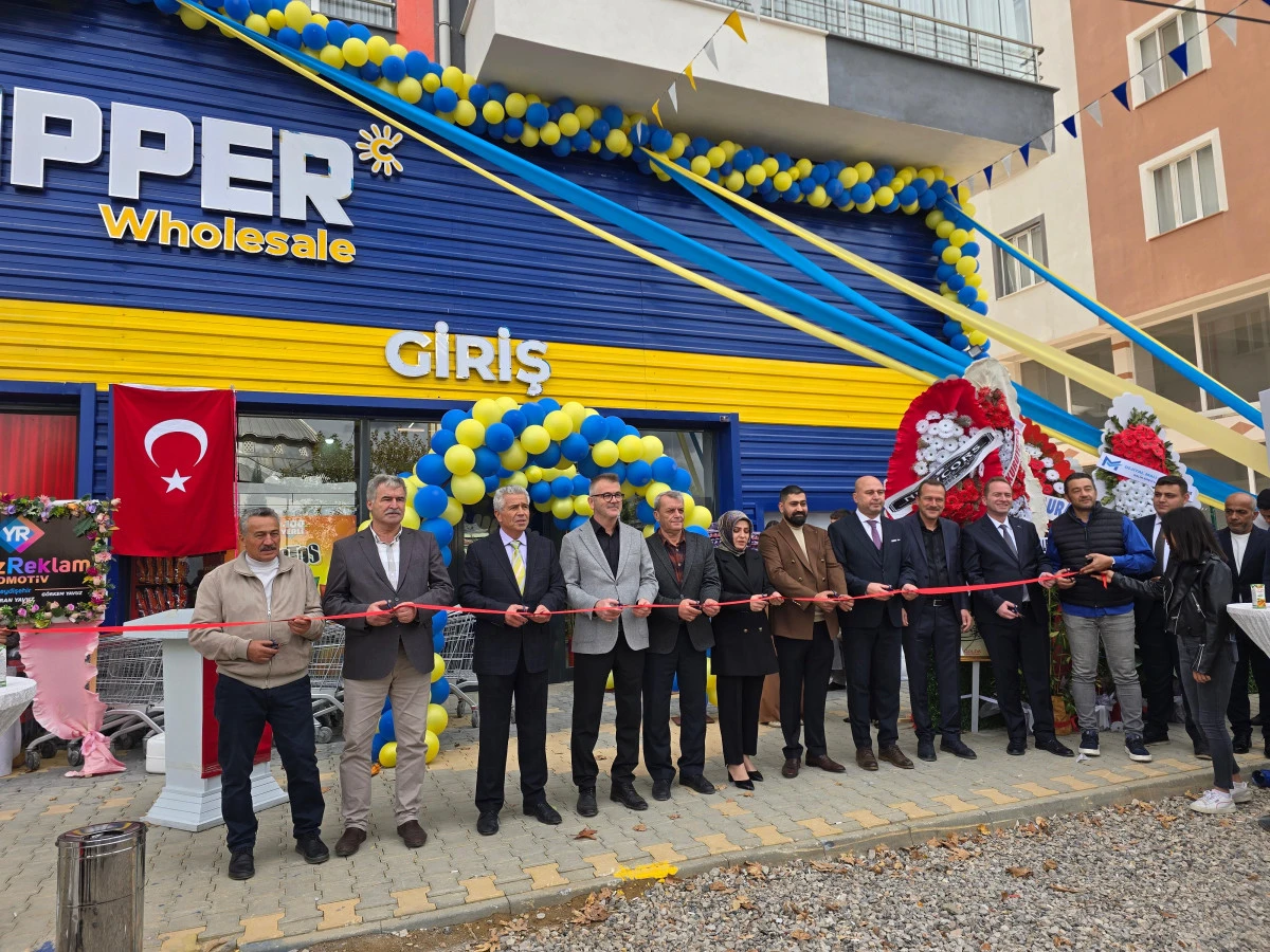 Chipper Seydişehir'de açıldı! Büyük indirimler 3 gün sürecek
