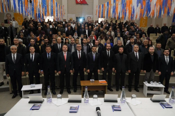 CHP li Meclis Üyesi Güneş AK Partiye Geçti