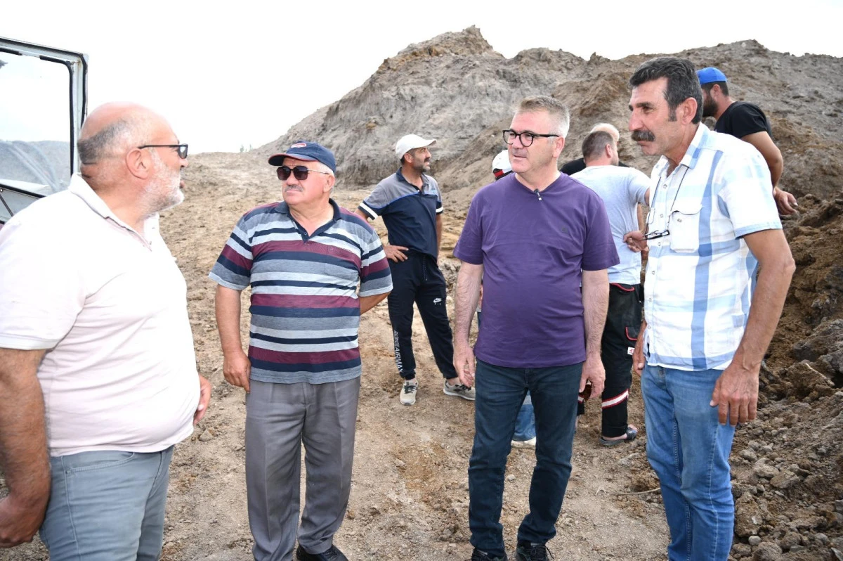 ÇİFTÇİLERİN ÜRÜNLERİ KURUMAKTAN SON ANDA KURTARILDI