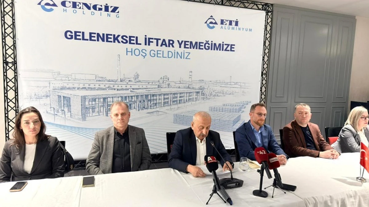 Eti Al&uuml;minyum geleneksel iftar programında basın mensuplarıyla bir araya geldi