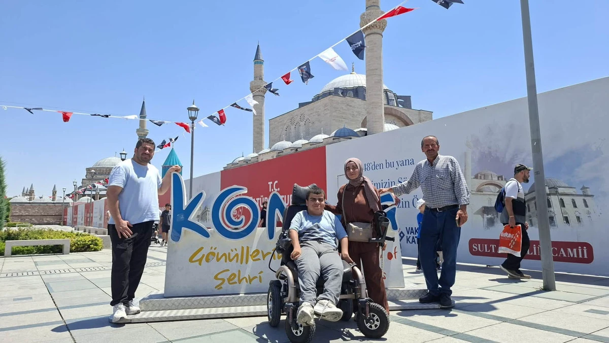 Evde eğitim hizmetinden yararlanan Muhammet Yalman&rsquo;a Konya gezisi