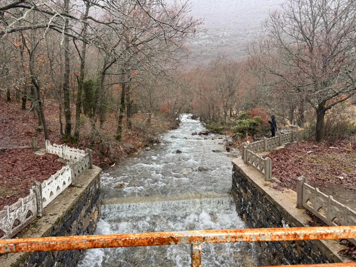 G&uuml;rlevik Patlamasıyla Seydişehir Halkı Kuğulu Mesire Alanına Akın Etti