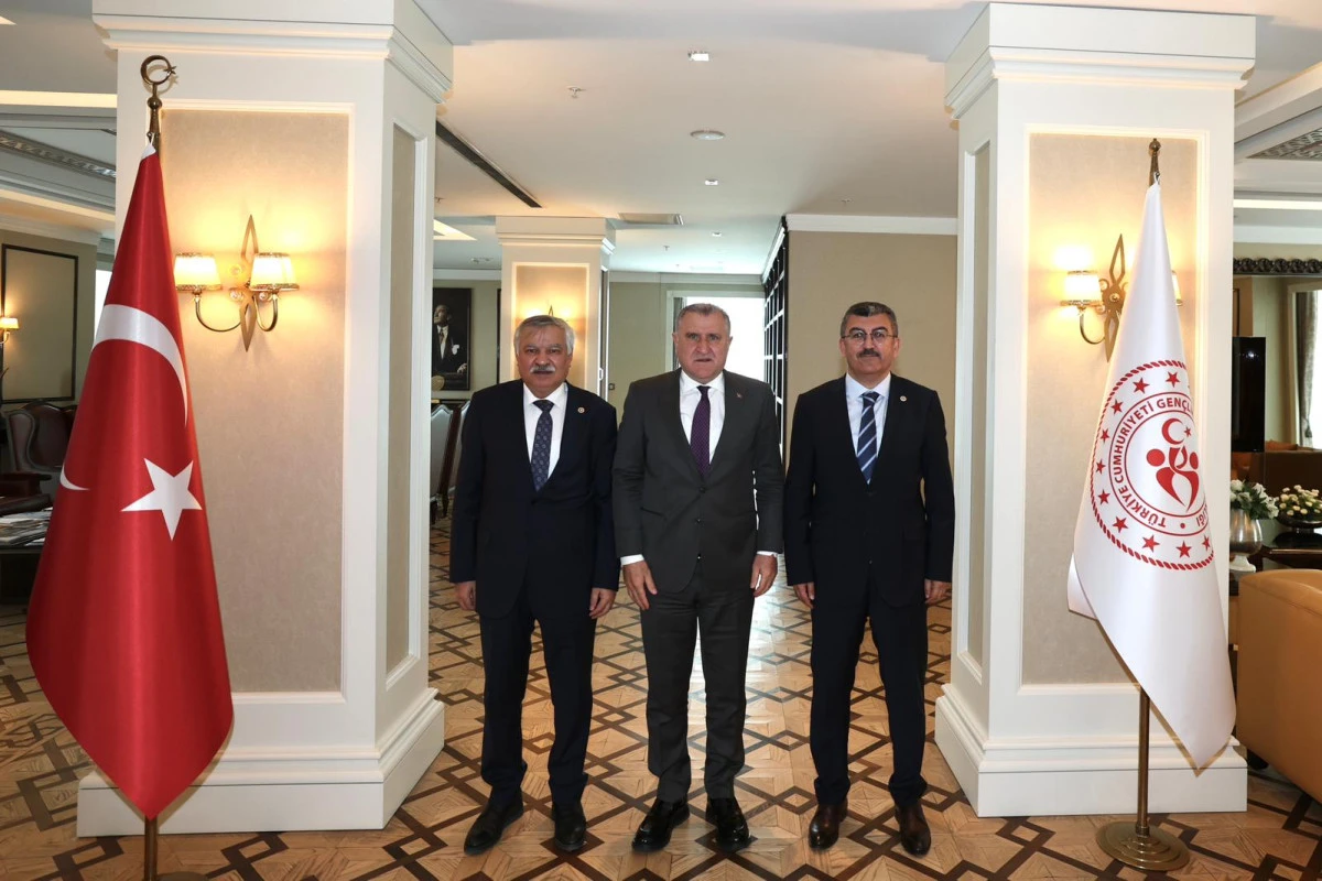 Hasan Ekici&rsquo;den Ankara&rsquo;da yoğun mesai