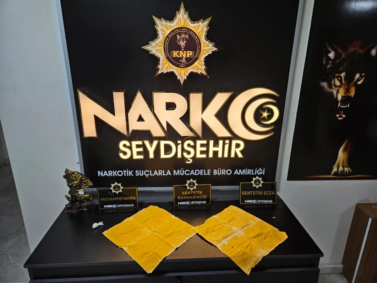 İ&ccedil; &ccedil;amaşırına saklanan uyuşturucuya ge&ccedil;it yok 