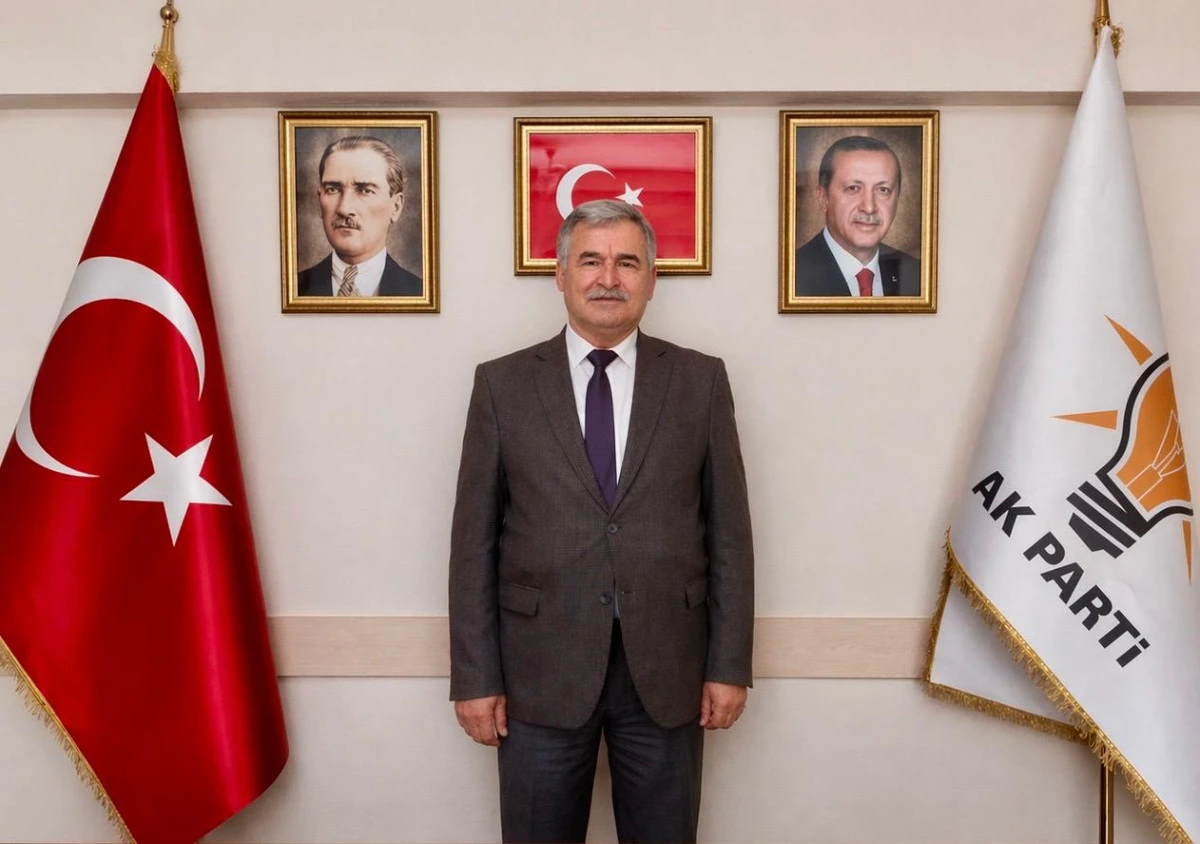 İL&Ccedil;E BAŞKANI ARIN &Ccedil;OCUKLARIMIZIN BAYRAMI KUTLU OLSUN