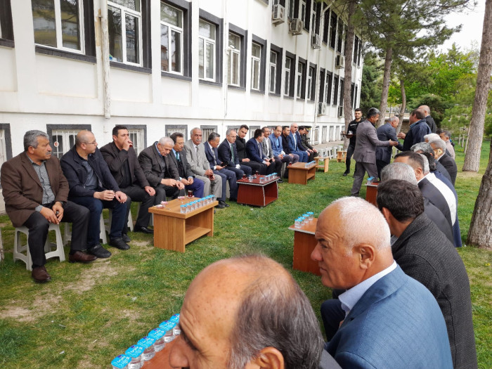Seydişehir'de Protokol Vatandaşlarla Bayramlaştı (videolu)