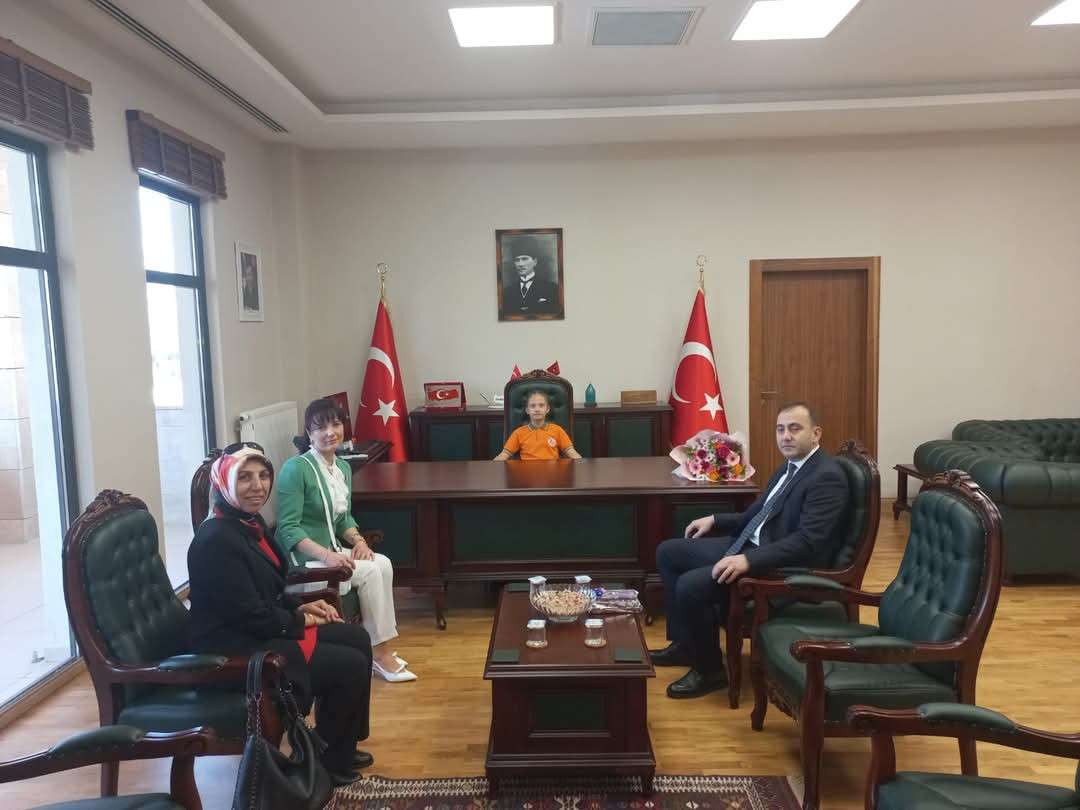 Kaymakam Cevdet Bakkal Ahsen Ceren Tanyel’i ağırladı 