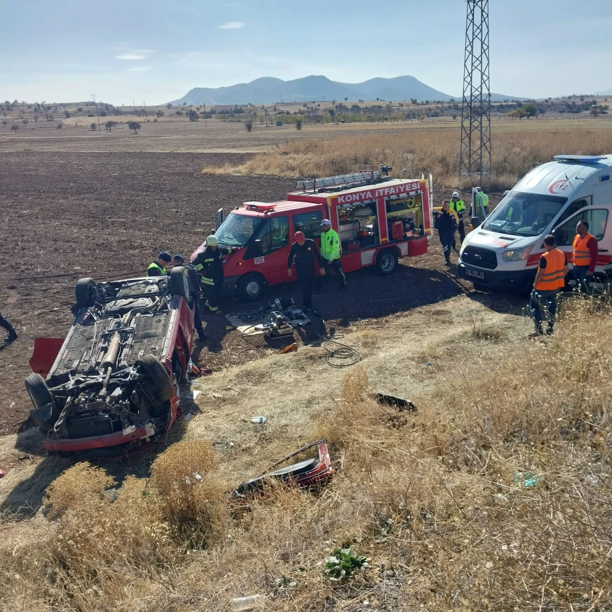 Kazada 1 kişi hayatını kaybetti 2 kişi yaralandı