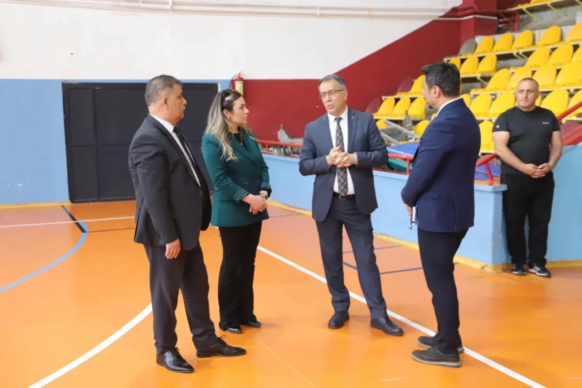 Konya Gen&ccedil;lik ve Spor M&uuml;d&uuml;r&uuml; Seydişehir'i ziyaret etti.