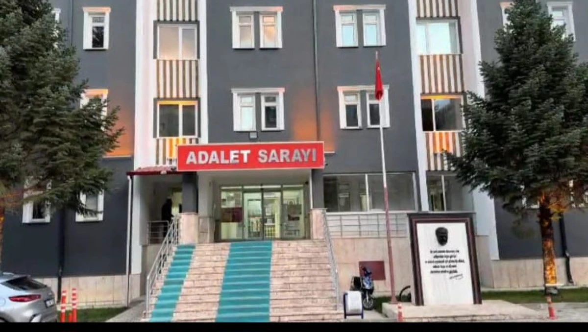 Seydişehir de iş yerine yapılan baskında uyuşturucu madde ele ge&ccedil;irildi.