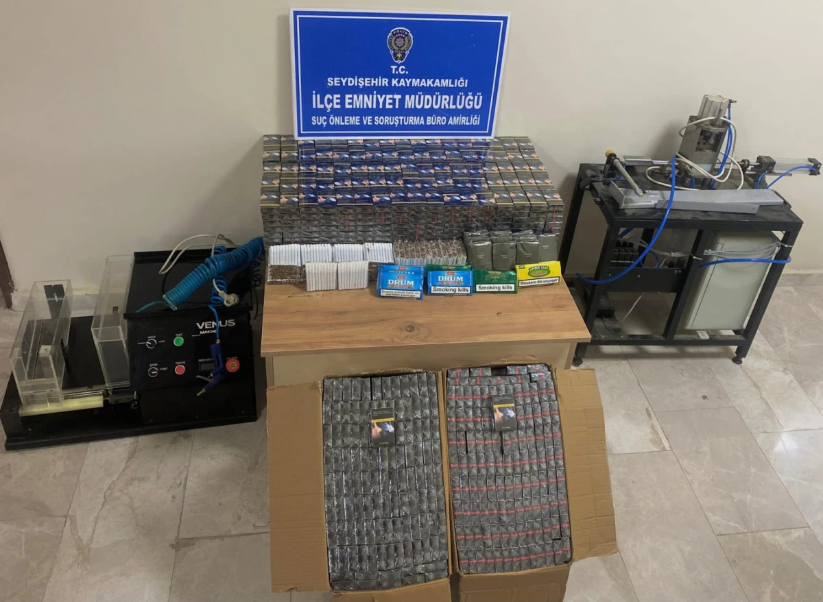 Seydişehir İlçe Emniyet Müdürlüğü ekipleri, ilçede kaçak sigara ve elektronik sigara satışı yaptığı yönünde alınan ihbar üzerine operasyon düzenledi.