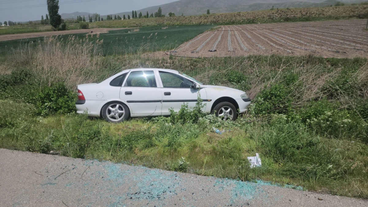 Seydişehir ilçesinde meydana gelen trafik kazasında 2 kişi yaralandı 