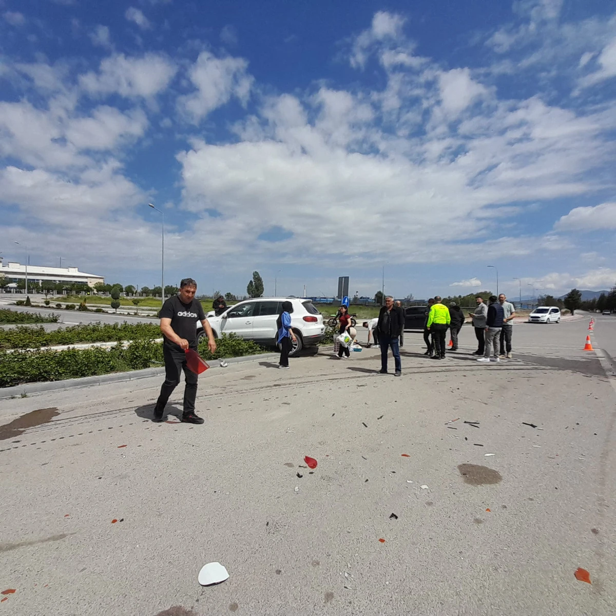 Seydişehir ilçesinde meydana gelen trafik kazasında 2 kişi yaralandı.