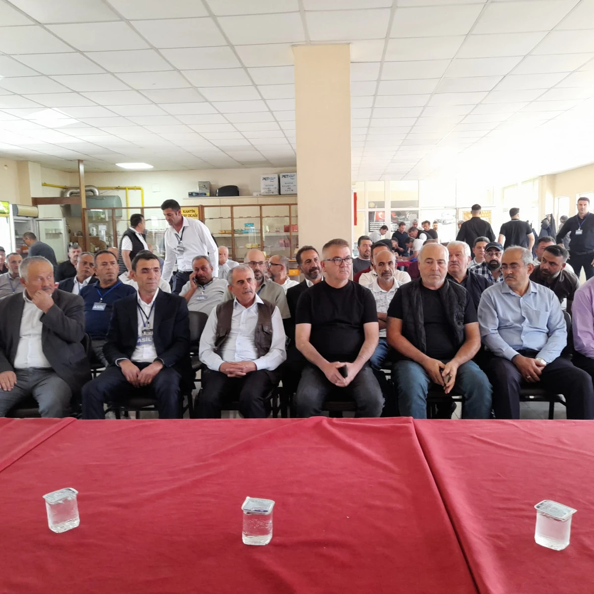 Seydişehir Taşıyıcılar Kooperatifi Olağan Kongresi'nde yeni başkan Mehmet&nbsp; Haskan oldu.