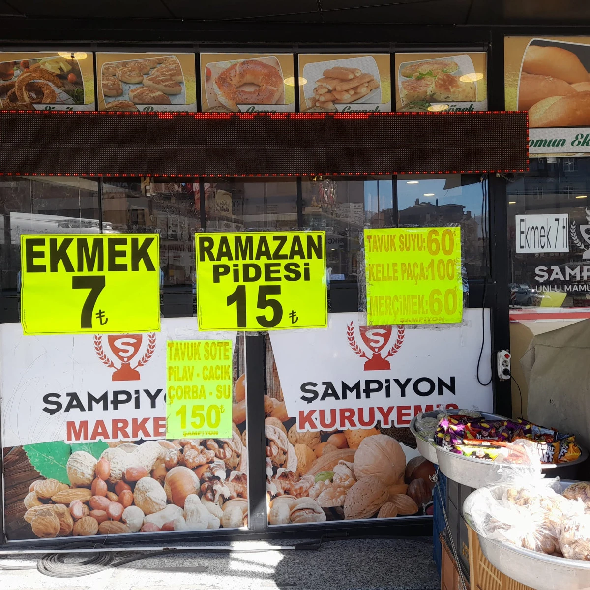 Seydişehir&rsquo;de Ekmek Rekabeti Fiyatları D&uuml;ş&uuml;rd&uuml;