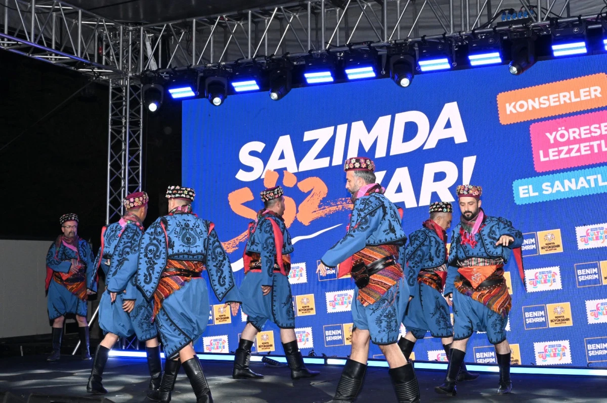 SEYDİŞEHİRDE SAZIMDA S&Ouml;Z VAR ETKİNLİĞİ RENKLİ G&Ouml;R&Uuml;NT&Uuml;LERE SAHNE OLDU