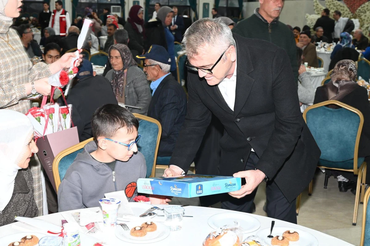 SEYDİŞEHİRDE ŞEHİT AİLELERİ VE GAZİLER ONURUNA İFTAR YEMEĞİ