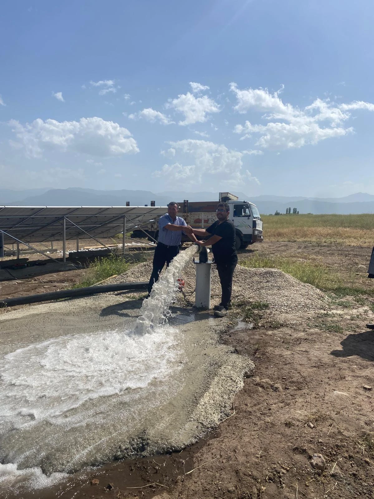 Seydişehir’de Tarımda Su Krizi Kapıda: Çiftçi Kuyularla Çözüm Arıyor
