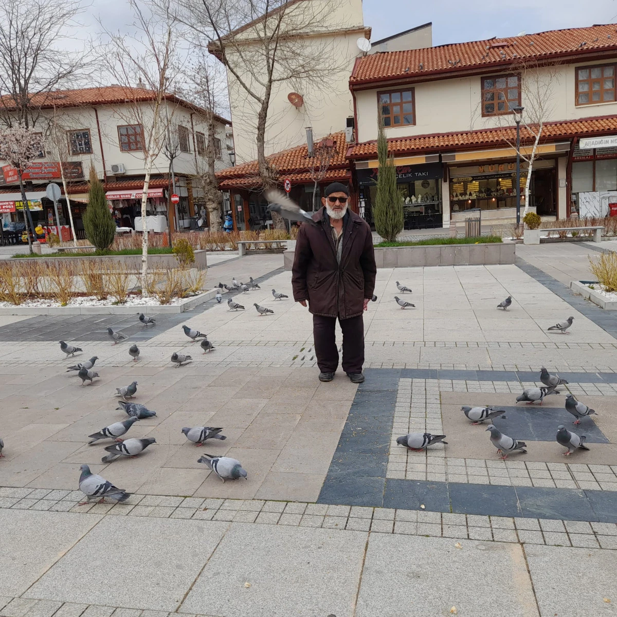 Seydişehir&rsquo;in &ldquo;Ağa&ccedil; Dedesi&rdquo; Adem Bilen in Yeni Tutkusu: G&uuml;vercinler