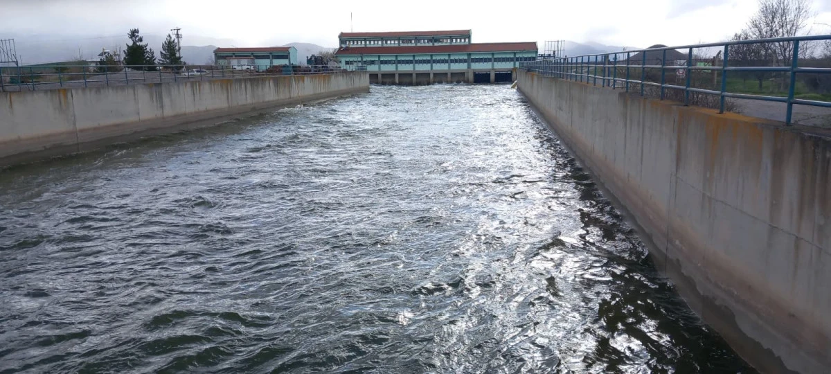 Suğla Kapalı Havzası&rsquo;nda Su Tahliyesi S&uuml;r&uuml;yor: &Ccedil;ift&ccedil;iler &Ouml;ncelik Talep Ediyor