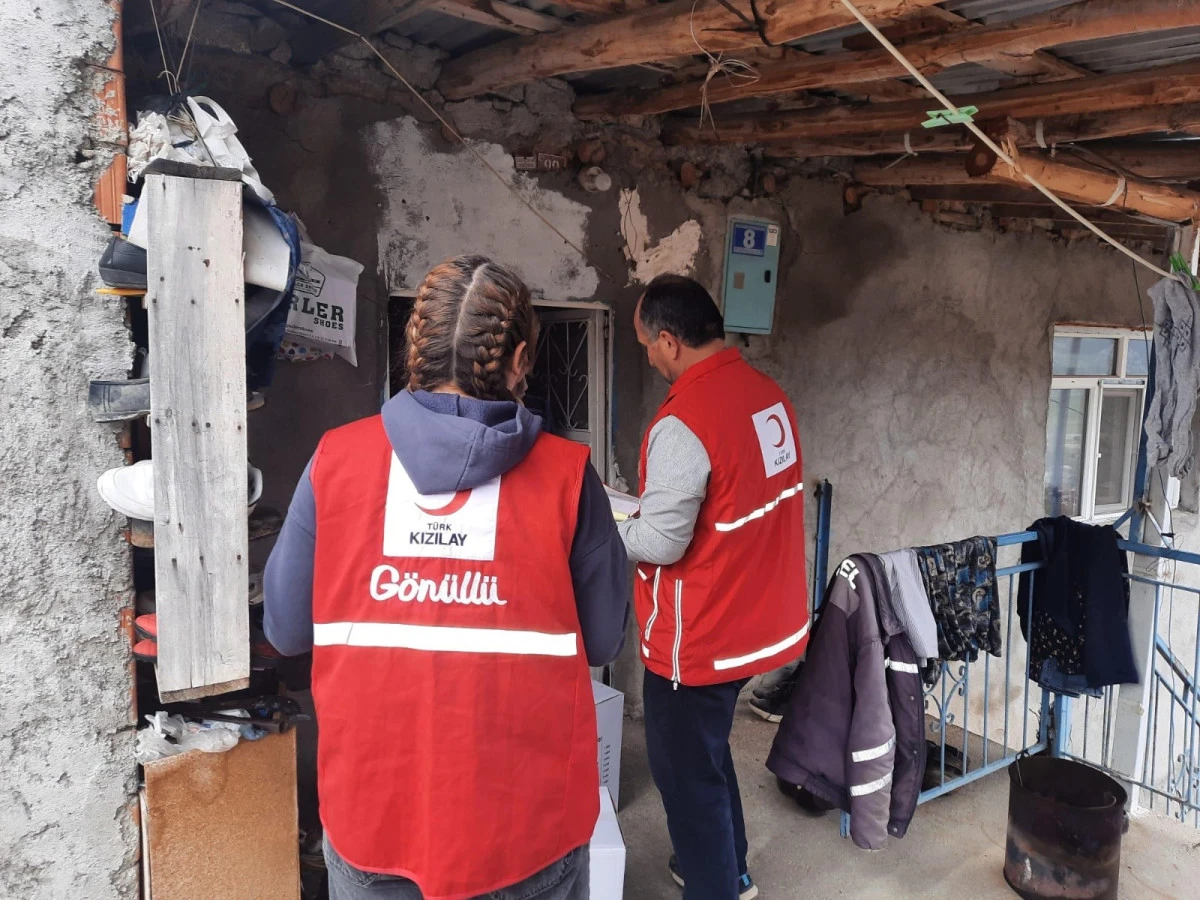 T&uuml;rk Kızılay Seydişehir Şube Başkanlığı &Ccedil;ok Sayıda İhtiya&ccedil; Sahibinin Yaralarına Merhem oldu