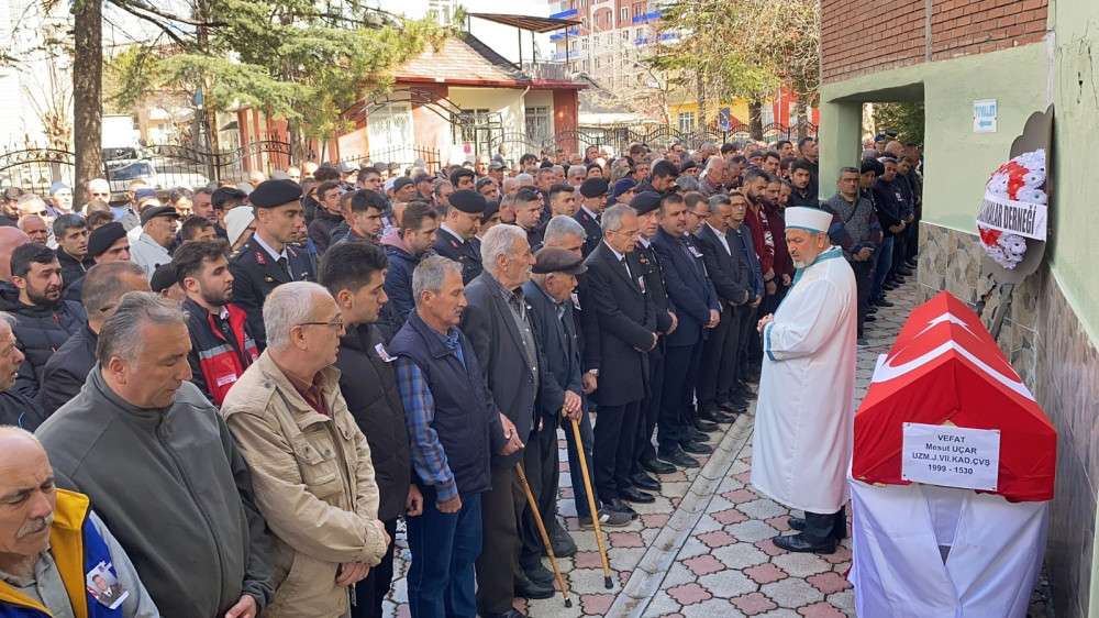 Uzman Çavuş Mesut Uçar Memleketinde Toprağa Verildi