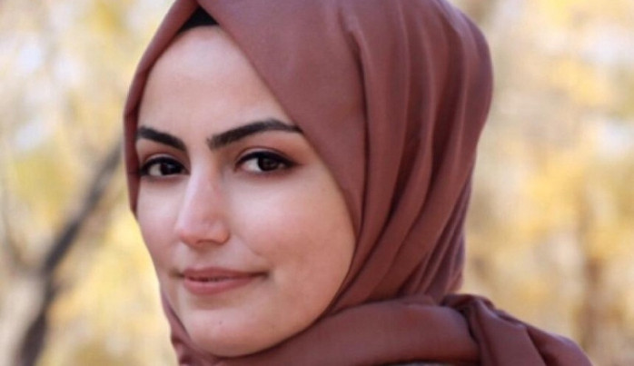 Büşra Aksakbağı AY